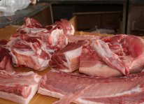 Thịt lợn việt bị 'kìm chân' vì thiếu giấy thông hành